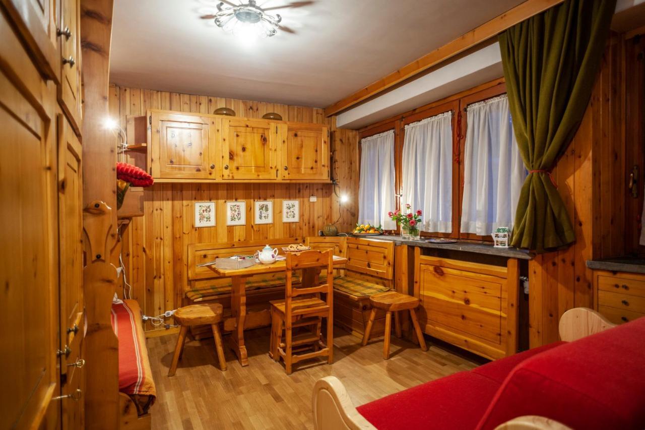 Casa-Chalet, In Centro A Courmayeur! Luaran gambar
