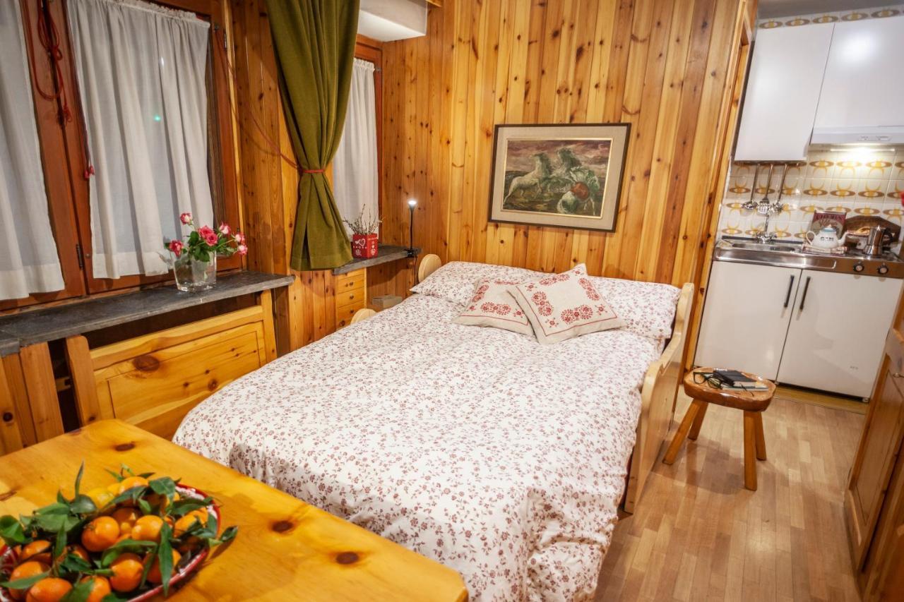 Casa-Chalet, In Centro A Courmayeur! Luaran gambar